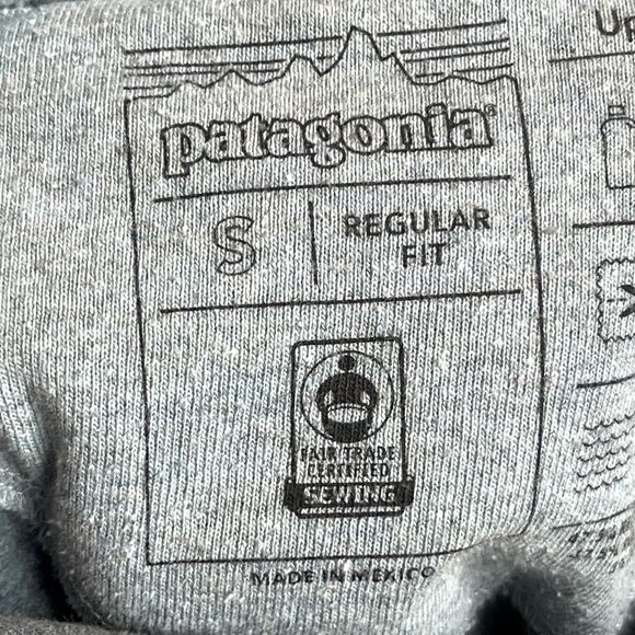 Patagonia Uprisal Hoodie Gray CA Fitz Roy Bear Long Sleeve Pullover Womens Small - Picture 7 of 8